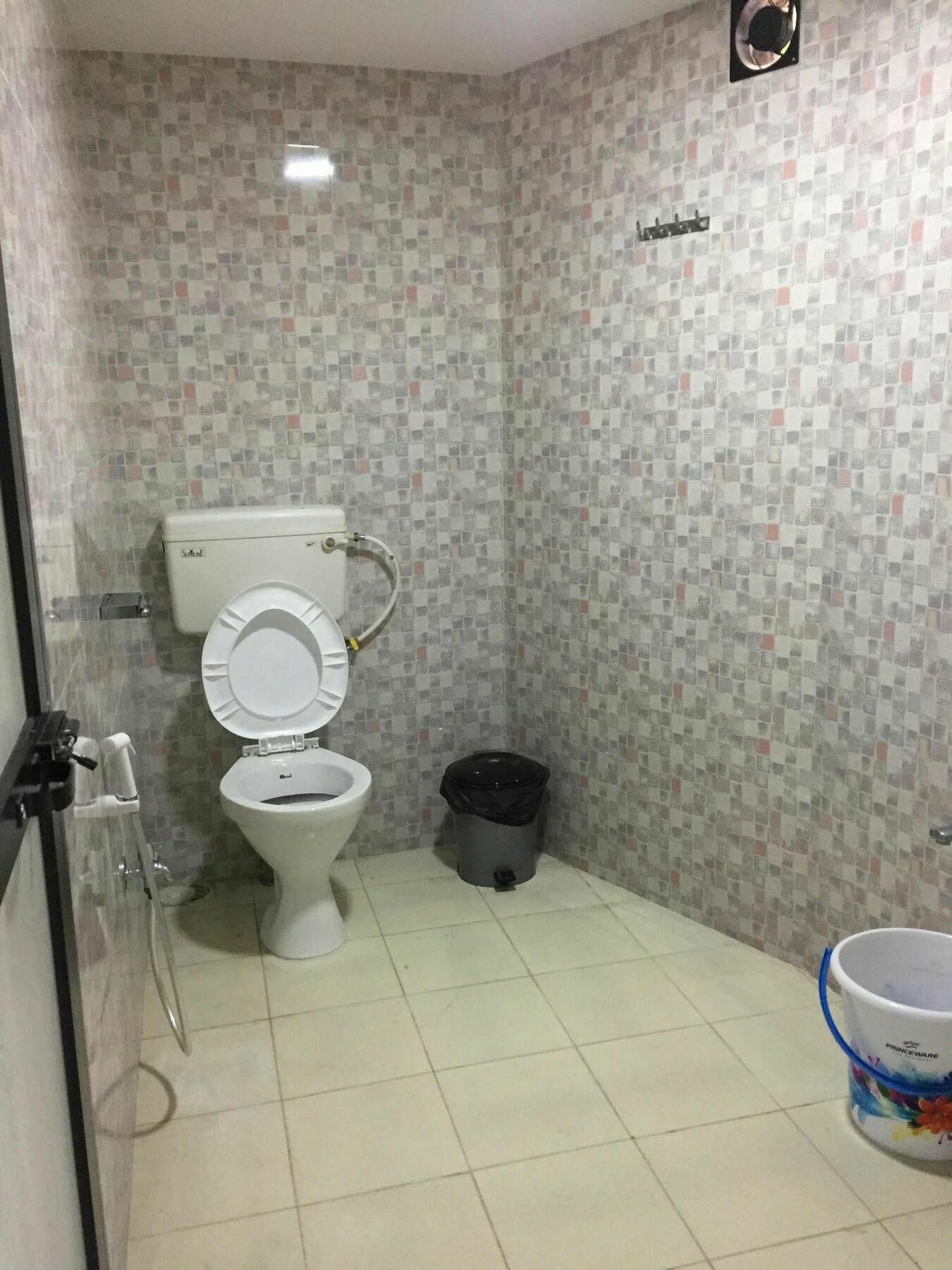 The Social Space Hostel Βομβάη Εξωτερικό φωτογραφία